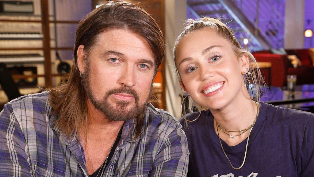 Miley Cyrus con su padre Billy Ray Cyrus