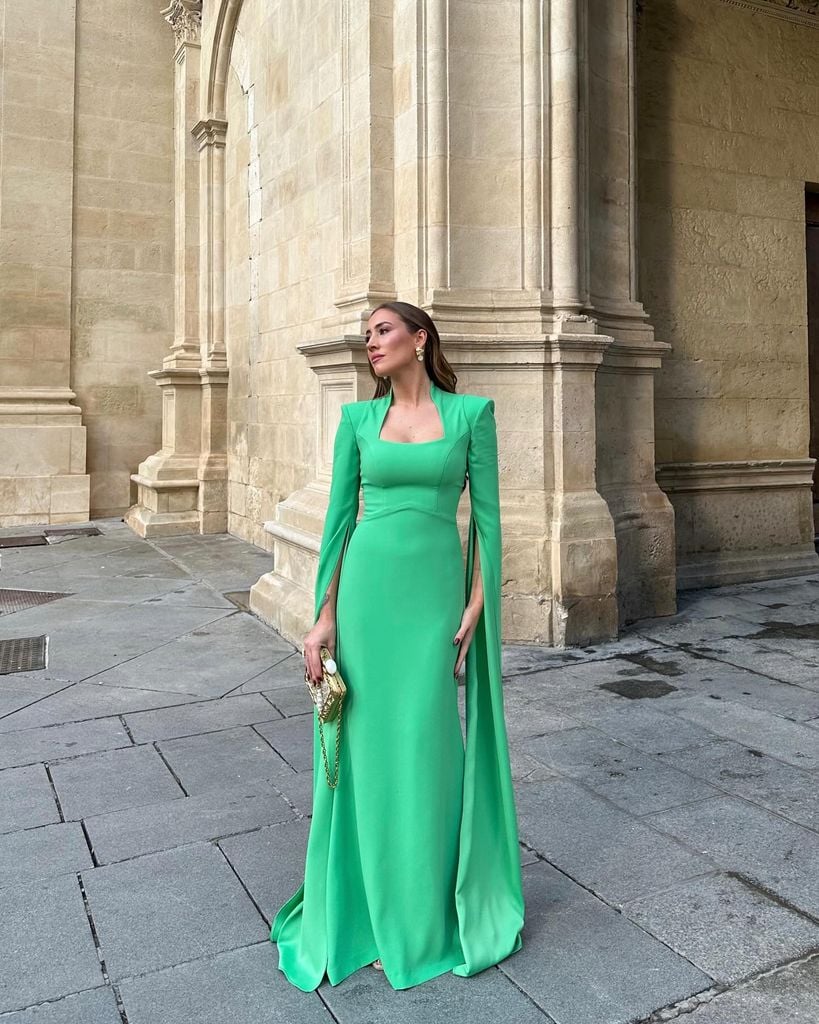 Vestido de invitada verde de Arita Vera