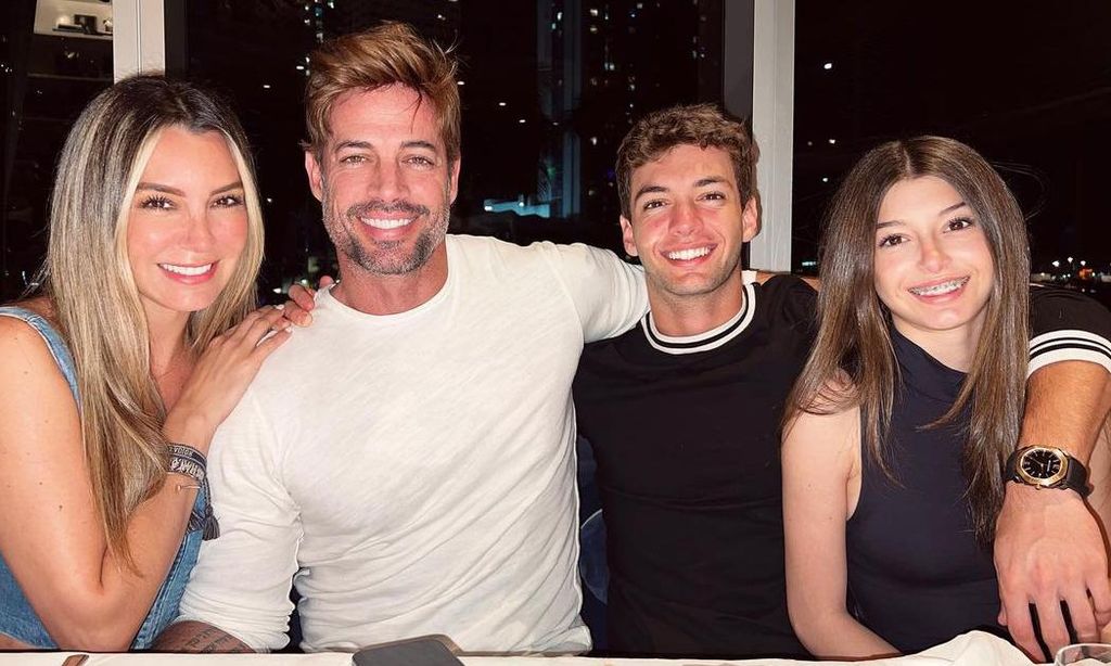 Elizabeth Gutiérrez, William Levy y sus hijos, Christopher y Kailey