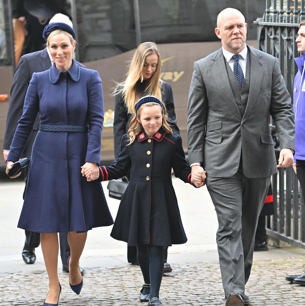 queen elizabeth 39 s granddaughter zara tindall and her husband mike tindall brought their eldest child mia tindall to the service 