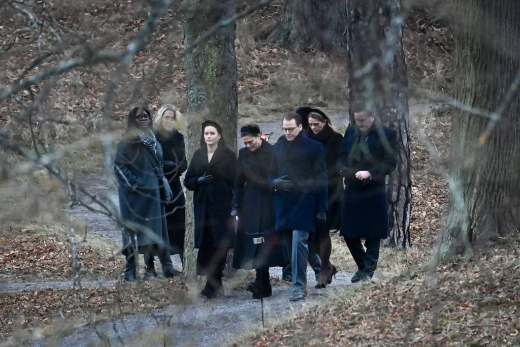 Victoria de Suecia, Daniel de Suecia, Magdalena de Suecia, Sofía de Suecia y Chris O'Neill, en el funeral de Birgitta de Suecia 