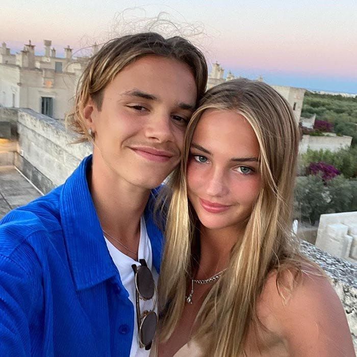  Romeo Beckham, la foto más familiar y divertida con sus 'dos princesas'