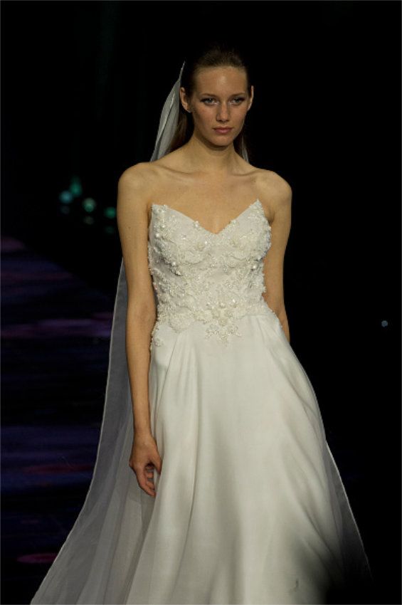 pronovias 50