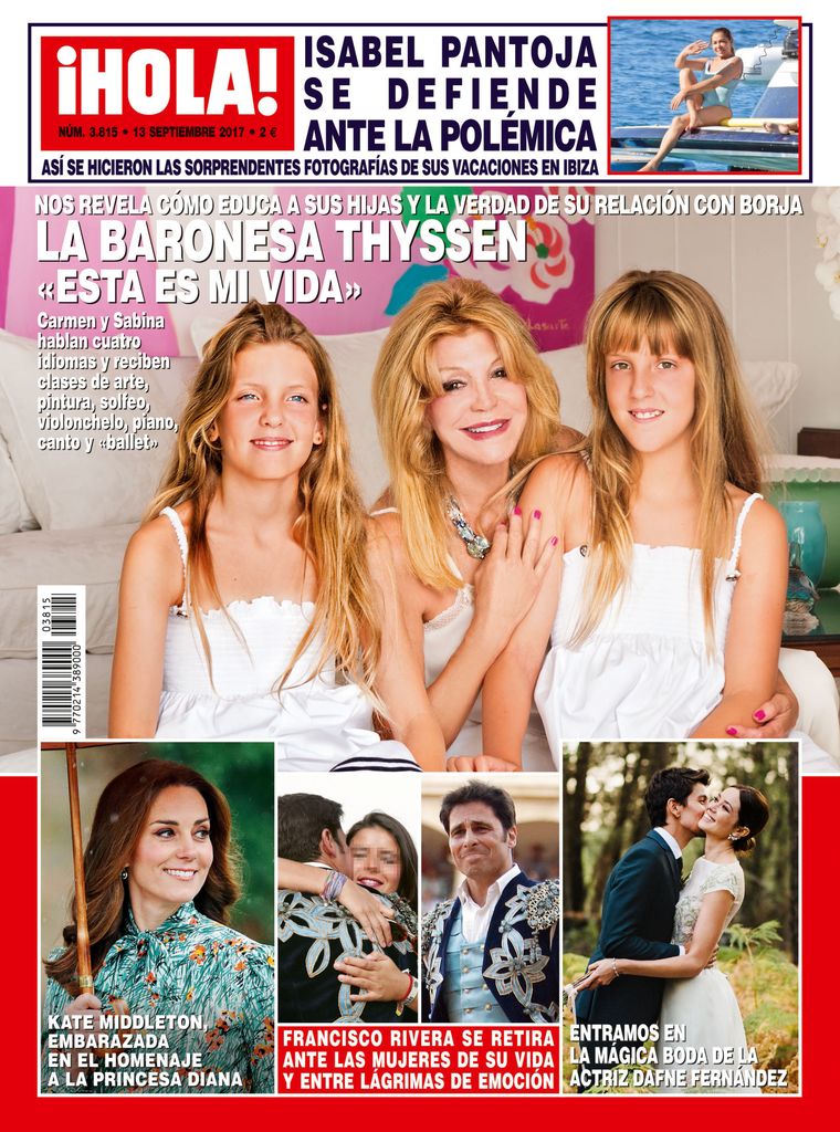 La baronesa Thyssen con sus hijas en la portada de ¡HOLA!