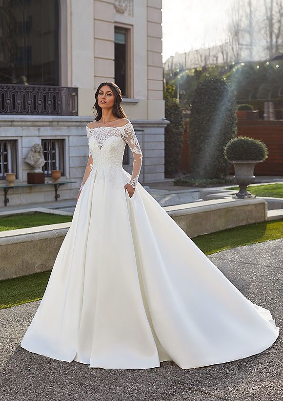 pronovias049