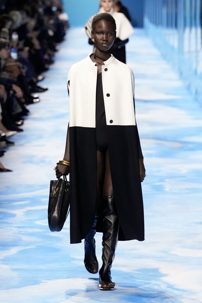 Paris Fashion Week: Dior Primavera/Verano 2025