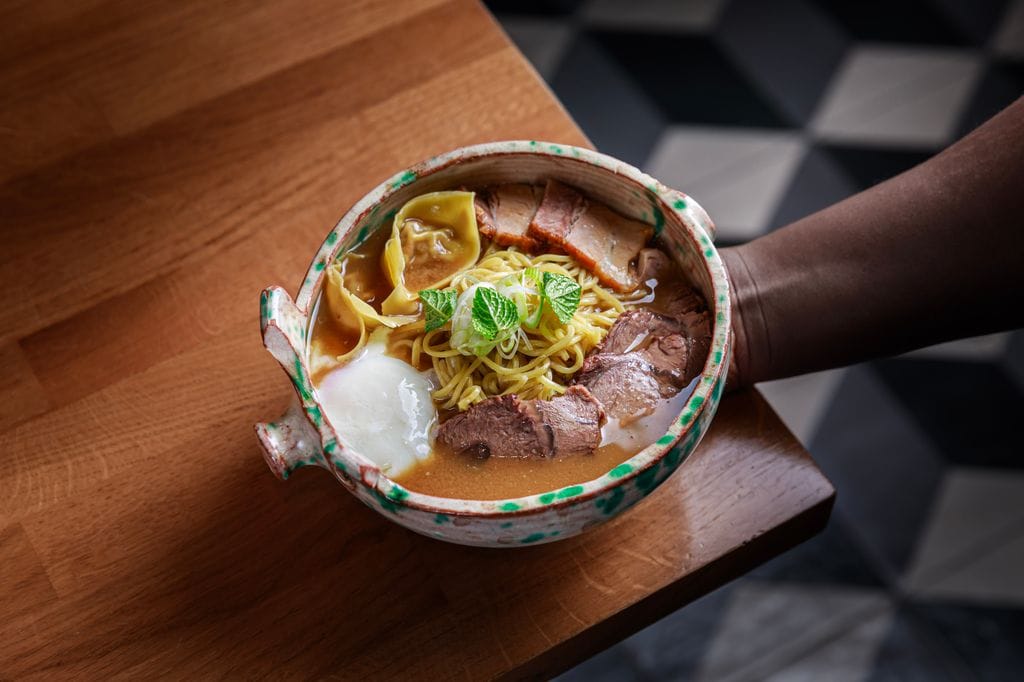 Ramen de cocido de Latasia