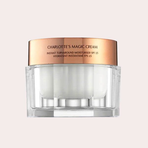 crema acido hialuronico charlotte tilbury rostro