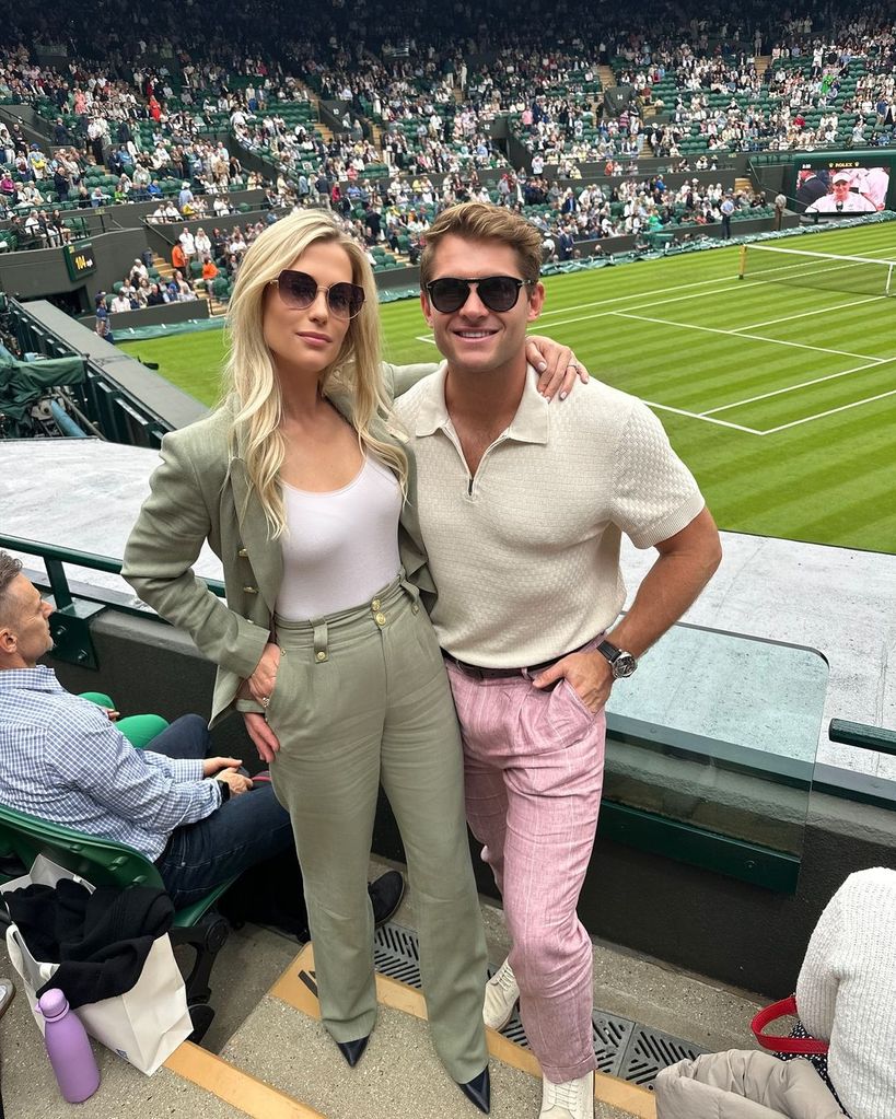 Amelia Spencer y su marido en el tenis