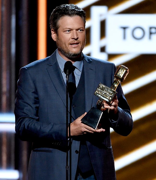 blake-shelton-1