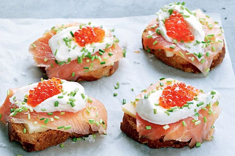 crostinis salmon