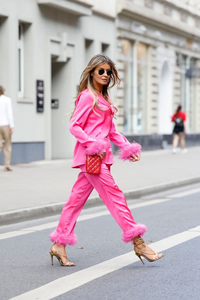 Pijama invitada rosa