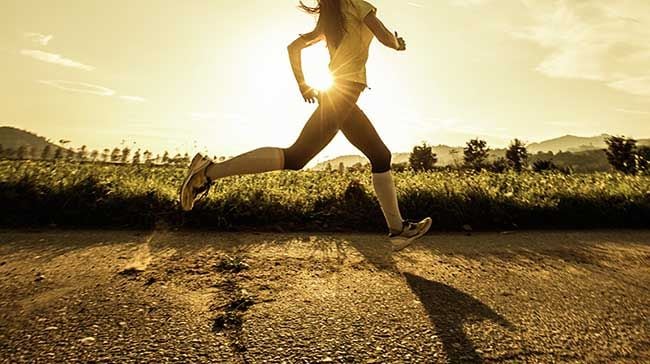 Correr con pies planos, esto es lo que debes saber 