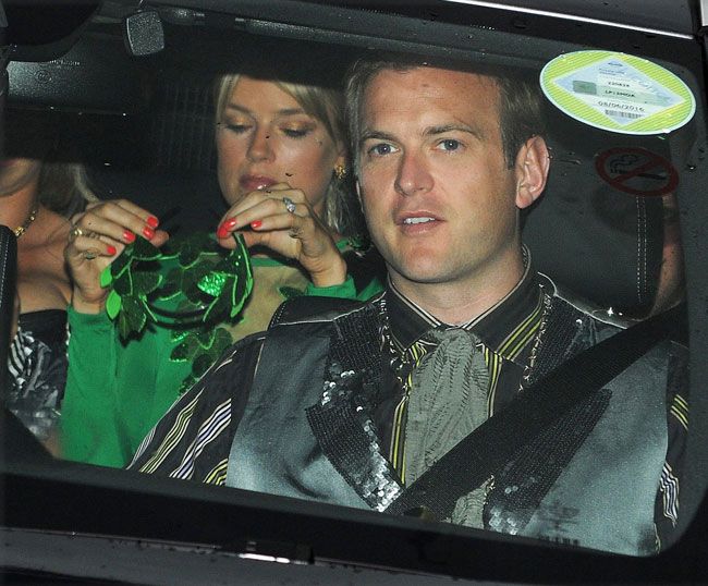 Isabella Branson y Fred Andrews llegando a la fiesta de Eugenia de York
