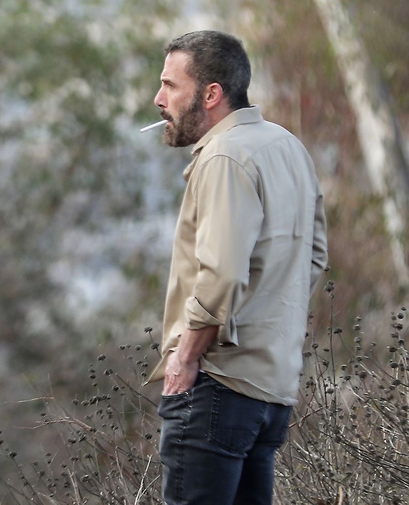 Ben Affleck ha sido captado fumando últimamente.