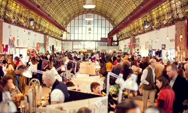 En Nómada Market (Madrid) encontrarás no solo artículos para decorar tu casa de Navidad sino también artículos de moda, complementos... 11,12 y 13 de diciembre (nomadamarket.com).
