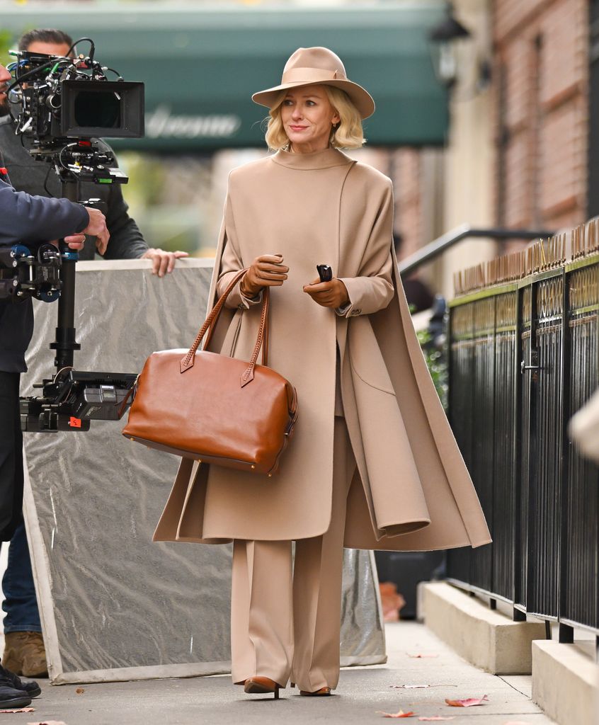 Naomi Watts grabando su nueva serie All's Fair en Nueva York 