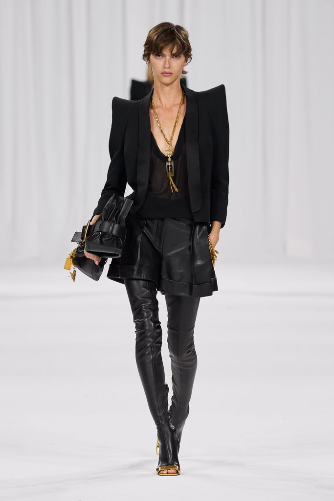 Paris Fashion Week: Balmain Primavera/Verano 2025