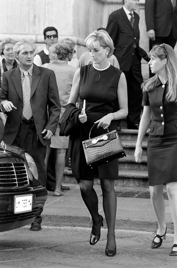 El bolso de la princesa Diana de Gales que vuelve a ser tendencia 20 años después