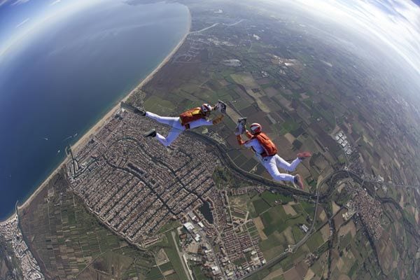 Aldo es instructor de vuelo: 'Compito para la selección monegasca de freestyle, con el equipo Babilon, iremos al campeonato del mundo en 2016'
