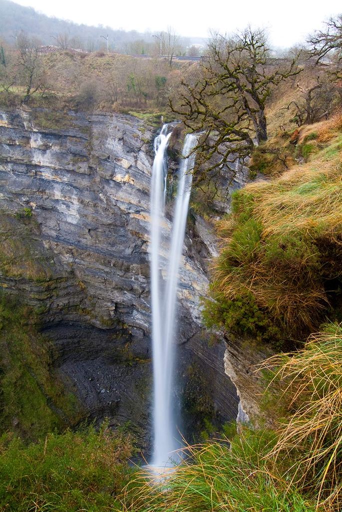 cascada gujuli 1a