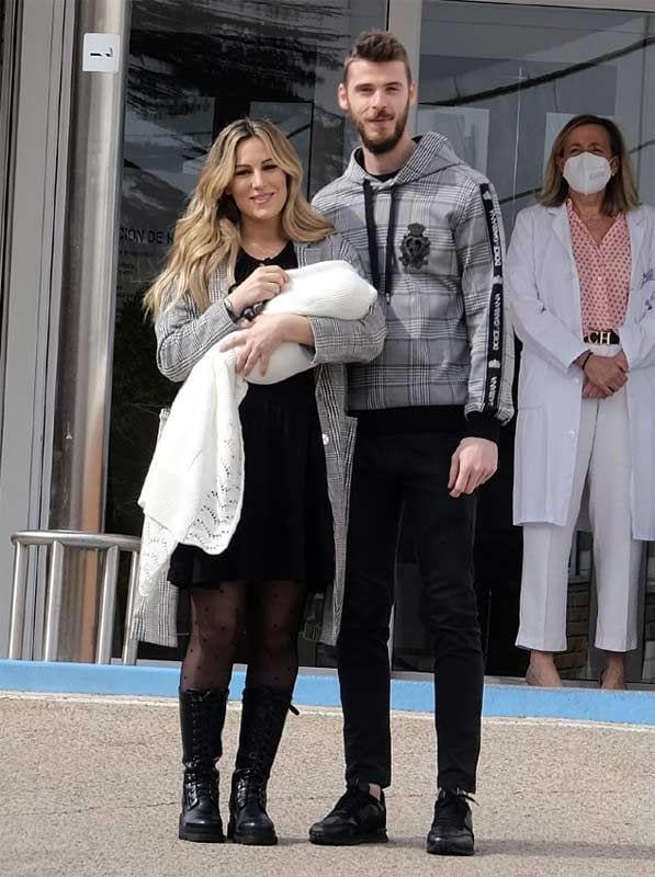 'Te echamos de menos, papi', el tierno mensaje de Edurne y Yanay a David De Gea