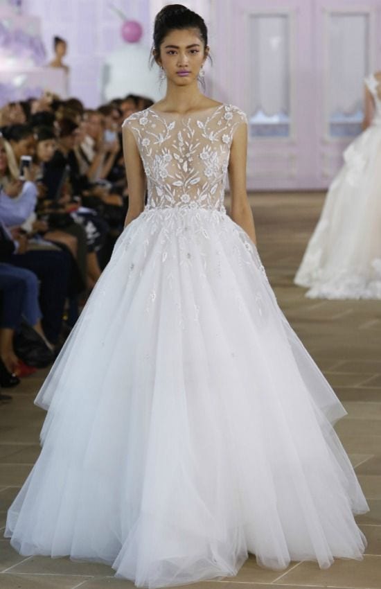 novias bridal 32