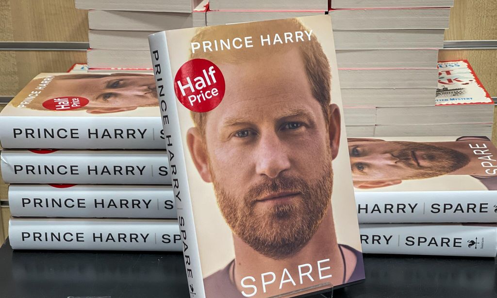 prince harry memoir 39 spare 39 continues to make headlines following official release