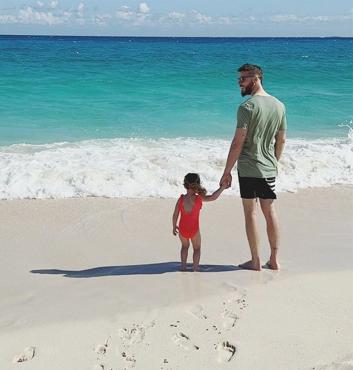 Edurne comparte las fotos más bonitas con De Gea y Yanay en las Bahamas