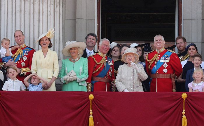 Feliz, feliz no cumpleaños’ ¿Por qué Isabel II celebra sus fiestas cuando quiere?