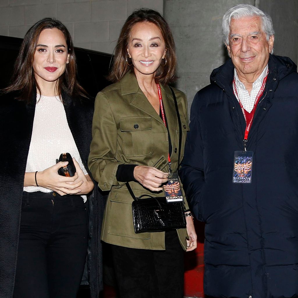 Tamara Falcó, Isabel Preysler y Mario Vargas Llosa