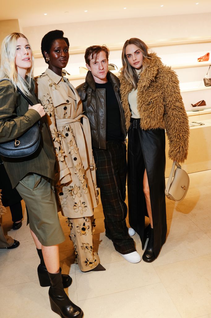 Cara Delevingne en la reapertura de la tienda de Burberry en Nueva York