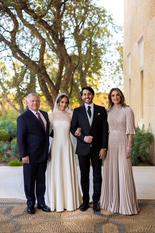 Los Reyes, con su hija y su yerno