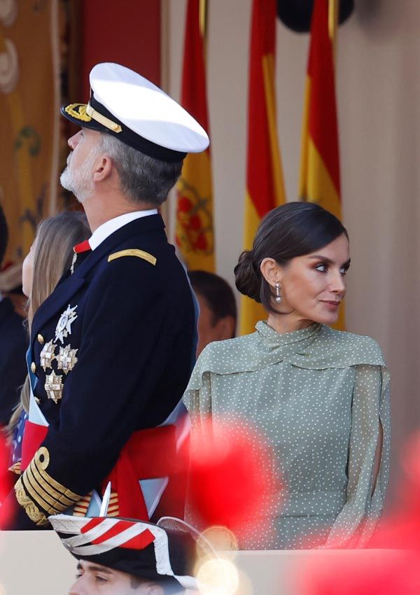 Reina Letizia y su look de origen español en el Día de la Hispanidad