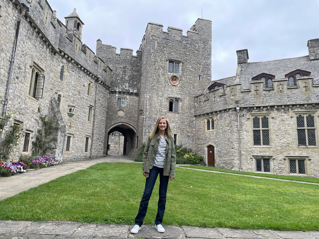 La princesa Leonor en su primer día en el UWC Atlantic College de Gales el 30 de agosto de 2021