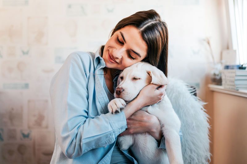 mujer perro