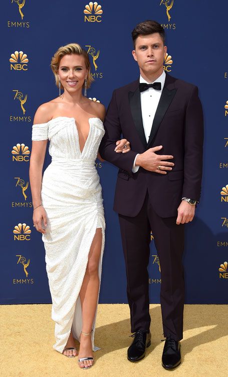 Scarlett Johansson y Colin Jost