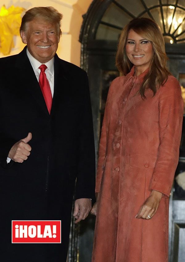 Melania Trump con abrigo de serraje