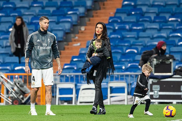 Quince días antes de su boda con Pilar Rubio, Sergio Ramos aclara su futuro