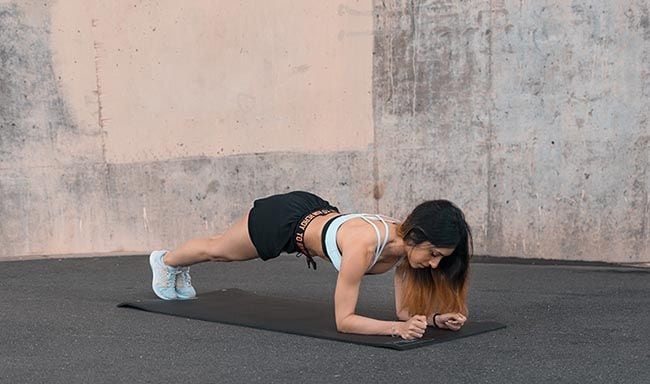 Las planchas guardan el secreto de tu abdomen