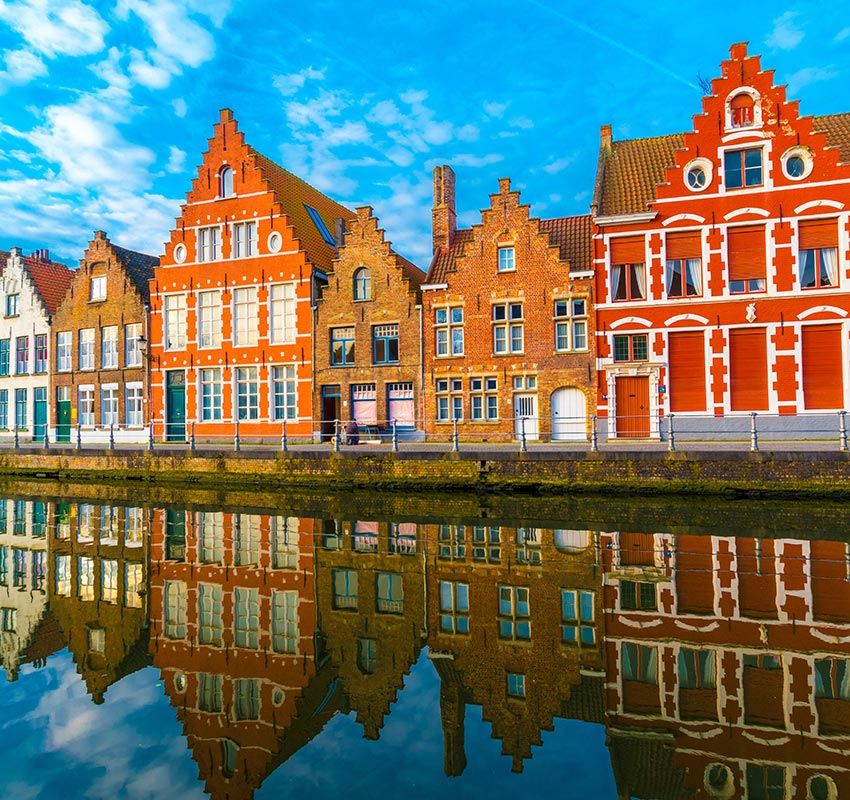 10 brujas adobestock126571116