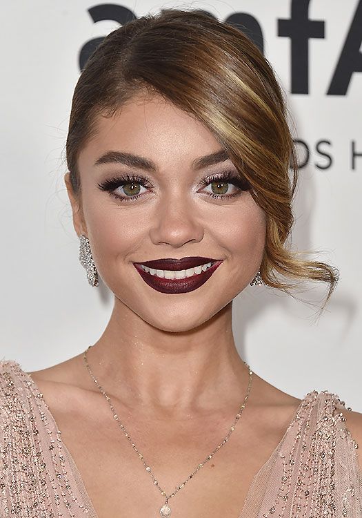 labios_oscuros_sarah_hyland_1