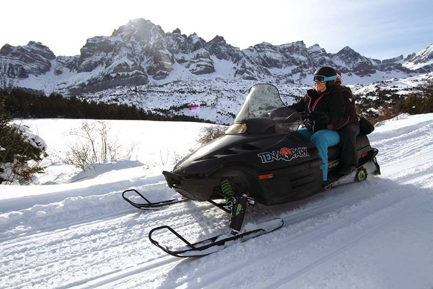 motos de nieve valle tena