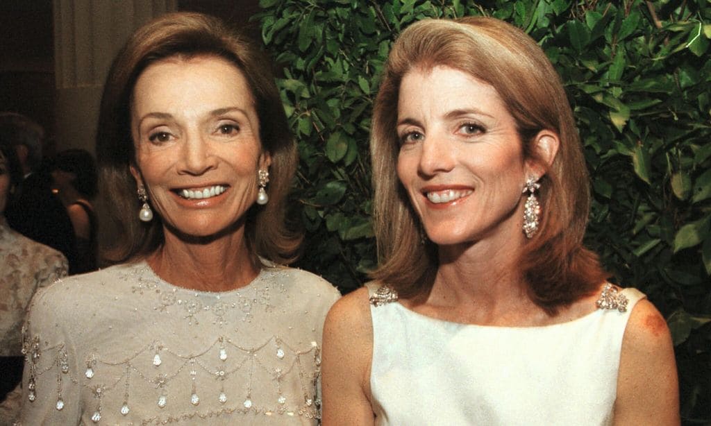 Lee Radziwill con su sobrina LIVING 31