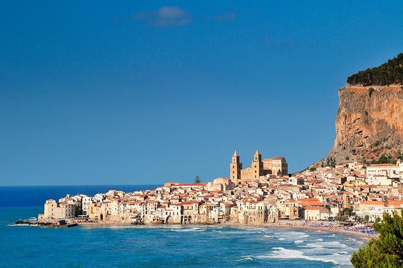 sicilia-Cefalu-italia