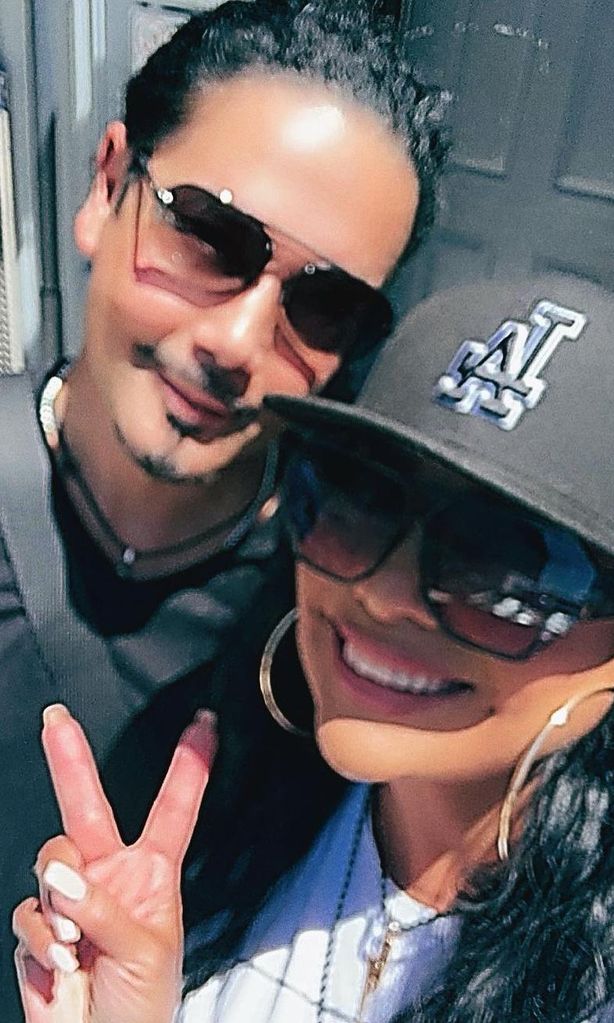 Chris Perez y Suzette Quintanilla