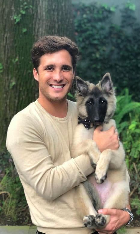 diego boneta amor perros6