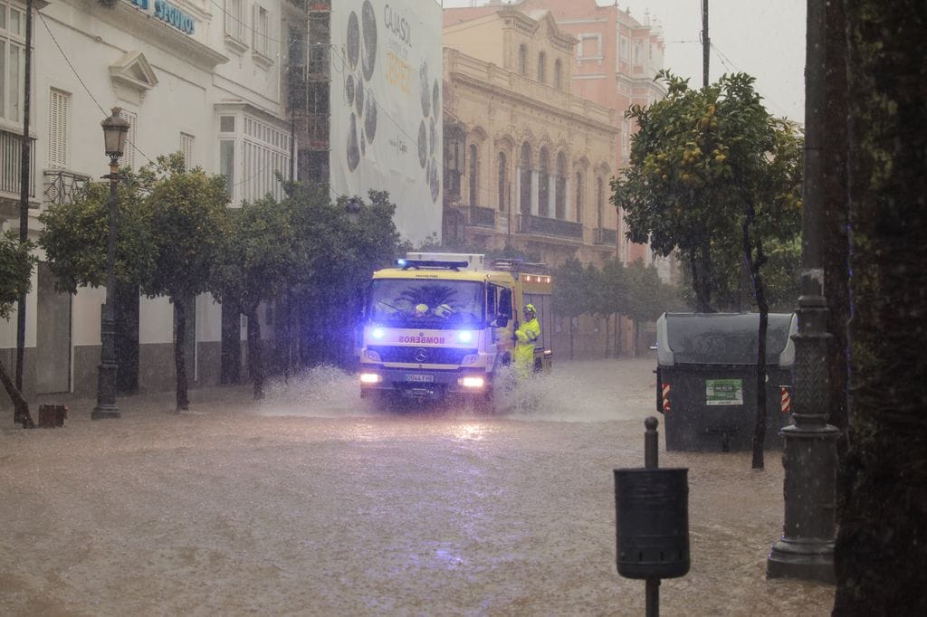 El destructor paso de la DANA por Jerez de la Frontera, Cádiz, en imágenes