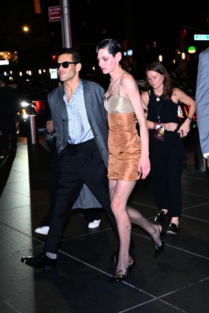 Rami Malek y Emma Corrin de fiesta por Nueva York