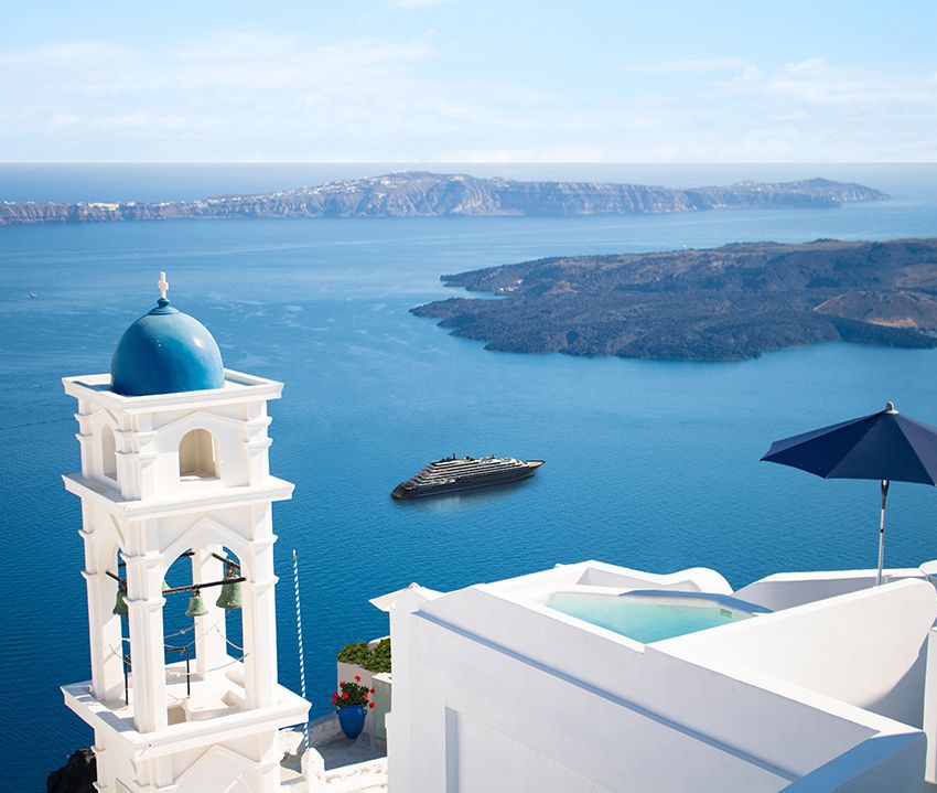 8 rcycevrimayacht in destinationsantorini